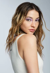 Heroine 23 Madelyn Cline Cover