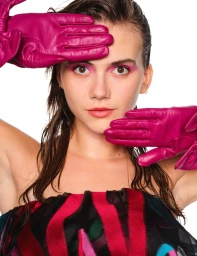 Heroine 23 Emilia Jones Cover