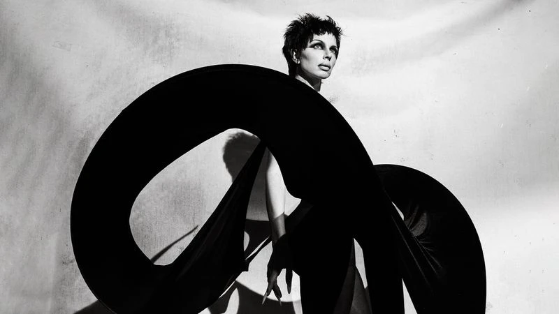 Julia Fox cover story