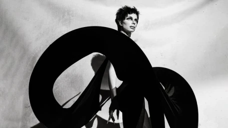 Julia Fox cover story