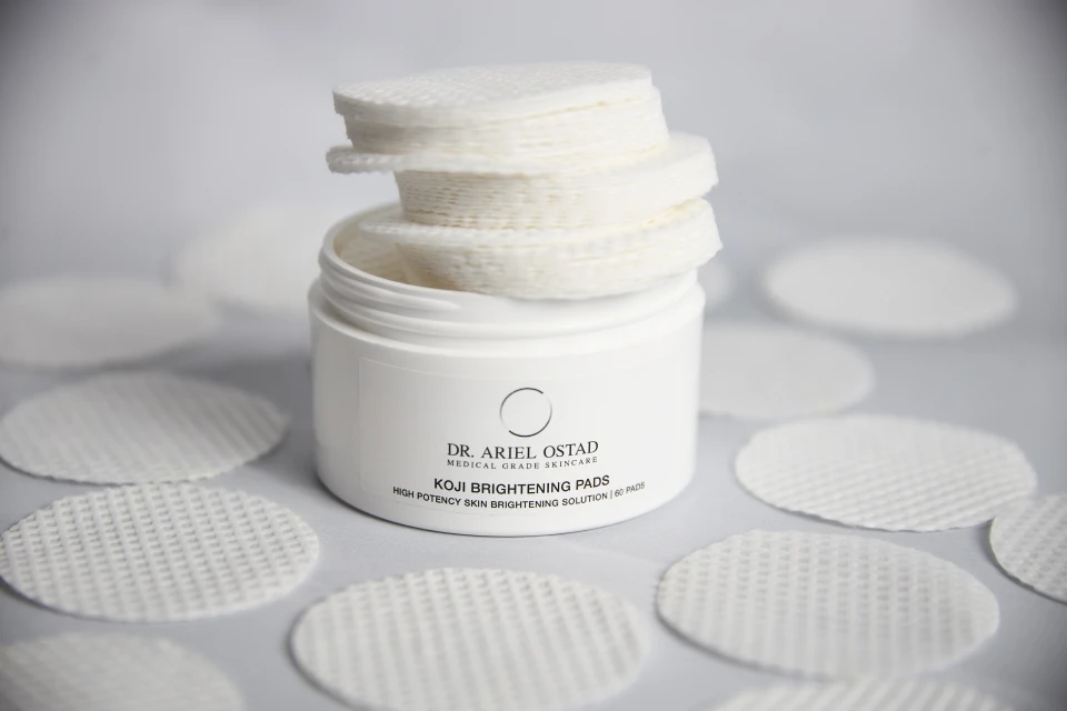 Web, e-commerce, social, print campaign