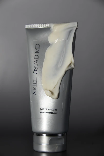 Web, e-commerce, social, print campaign