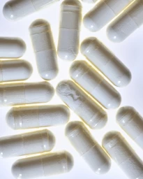 Web, e-commerce, social, print campaign