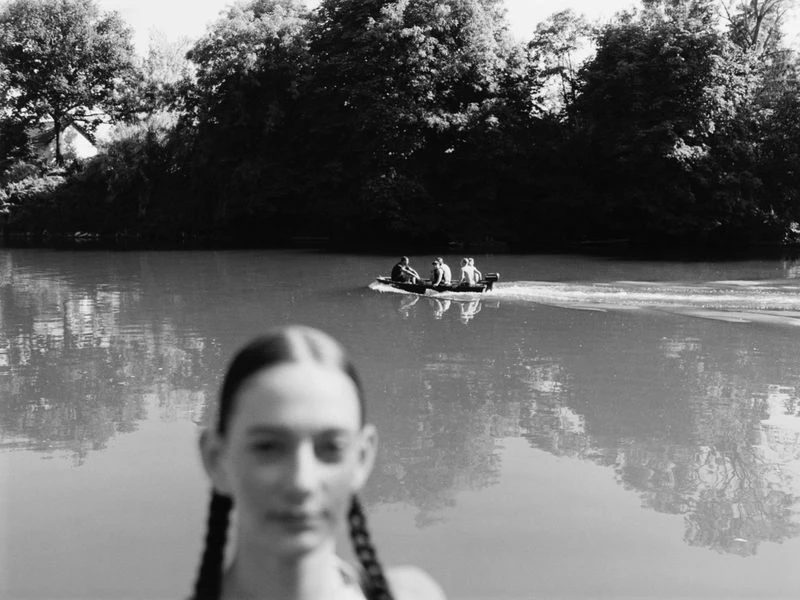 Le Gout de M - Élégante Adolescence