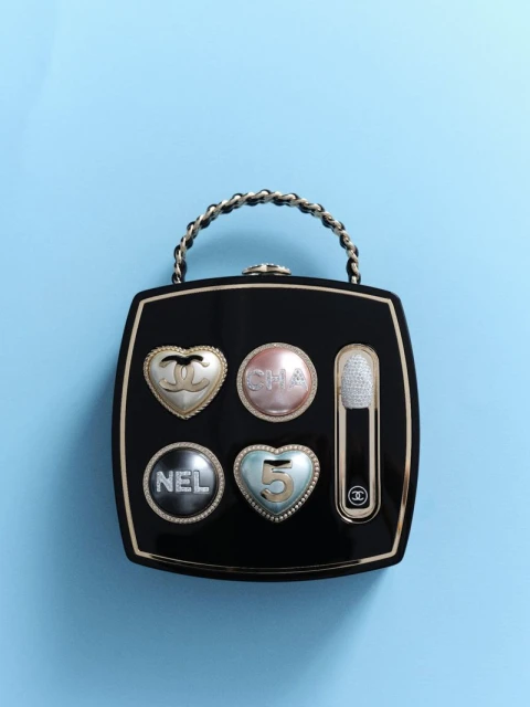 Julia Banas x Chanel Beauty x Vein Beauty