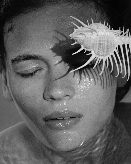 You’re here in my head / Like the sun coming out