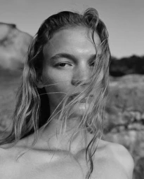 You’re here in my head / Like the sun coming out