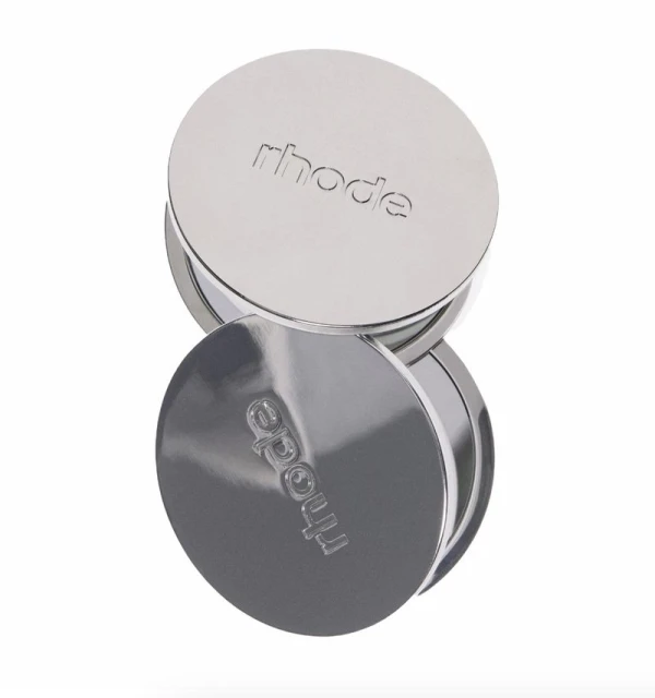 Peptide Lip shade still life